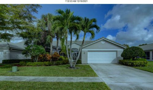 7855 Rockford Rd, Boynton Beach, FL 33472-2525