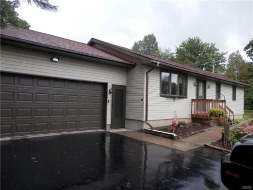 1 Dewey Dr, Fulton, NY 13069-3353