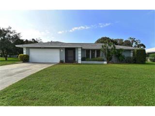 3798 Aster Dr, Sarasota, FL 34233-2107