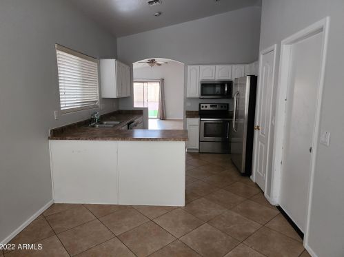 24852 Huntington Dr, Buckeye AZ  85326-1433 exterior