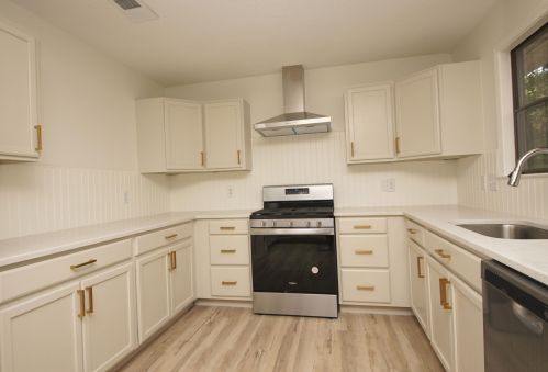 61 Lake Lorraine Cir, Shalimar FL  32579-1617 exterior