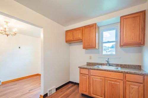 3104 Valley Ridge Rd, Mckeesport PA  15133-2412 exterior