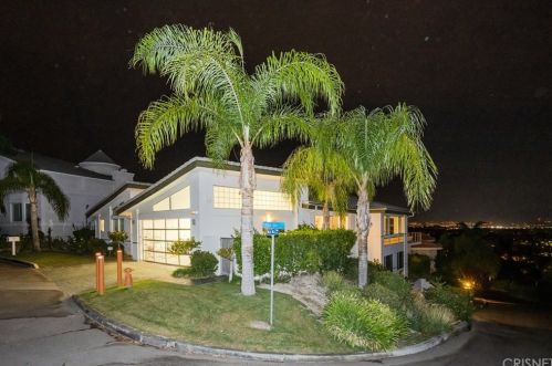23805 Terrace View Dr, Santa Clarita, CA 91321-3475