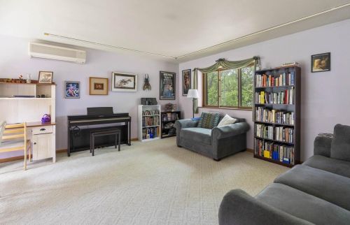 701 Pebble Beach Dr, Madison, WI 53717-1139