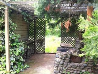 910 Pomona Ave, Chico CA  95928-6433 exterior