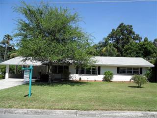 2120 Carolina Ave, Lakeland, FL 33803-2659