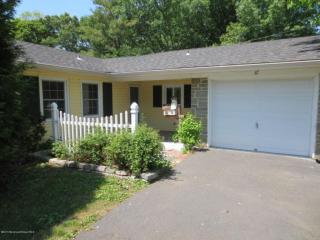67 Deerfield Ln, Matawan NJ  07747-1335 exterior