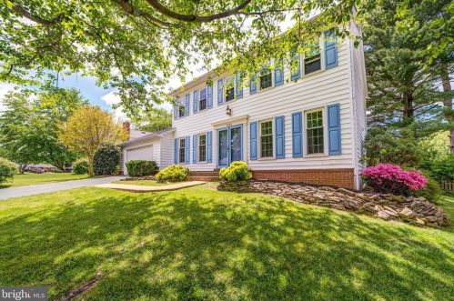 6318 Rockwell Rd, Springfield, VA 22015-3416