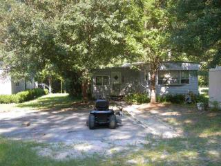 16 Marshall Cook Rd, Saint Teresa, FL 32358-1251