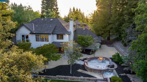 90 Wild Oak Ct, Danville CA  94506-4546 exterior