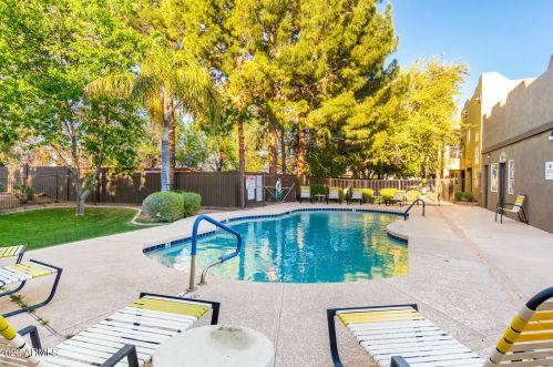 1718 Colter St, Phoenix AZ  85015-2949 exterior