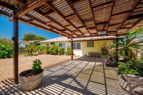 3855 Bass St, La Mesa, CA 91941-7601