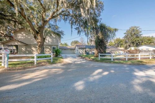 32009 Harris Rd, Tavares FL  32778-4643 exterior