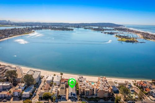 1155 Pacific Beach Dr, San Diego CA  92109-5149 exterior