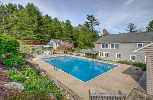 30 Fox Chase Rd, Chester NJ  07930-2915 exterior