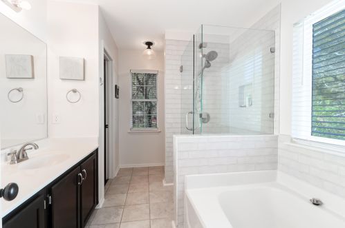 1291 Center Lake Dr, Mount Pleasant SC  29464-7419 exterior