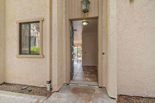 2374 Caringa Way, Carlsbad CA  92009-6329 exterior