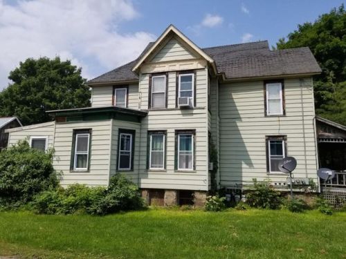 67 Main St, Moravia, NY 13118-9413