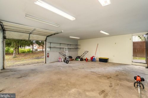 2224 Boas St, Harrisburg PA 17103-1713 exterior