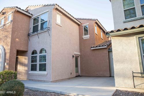 7752 Bonitos Dr, Phoenix AZ  85035-5076 exterior