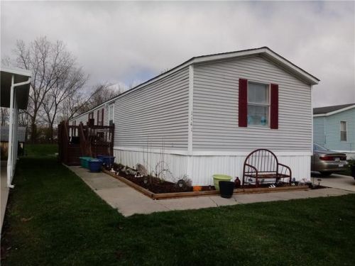 1141 Cinnamon Ridge Ln, Sidney, OH 45365-5209