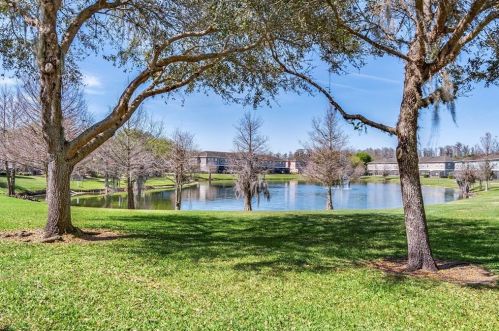 2459 Caravelle Cir, Kissimmee FL 34746-5809 exterior