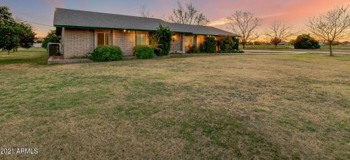 1960 Lindsay Rd, Gilbert, AZ 85295-4759