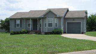 962 Van Buren Ave, Oak Grove KY  42262-8277 exterior