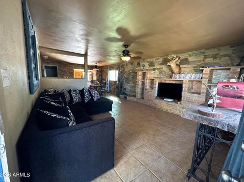 14026 48th Ave, Glendale, AZ 85306-4919