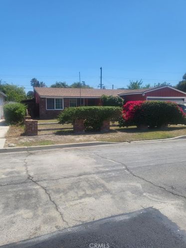 11592 Yana Dr, Garden Grove, CA 92841-1914