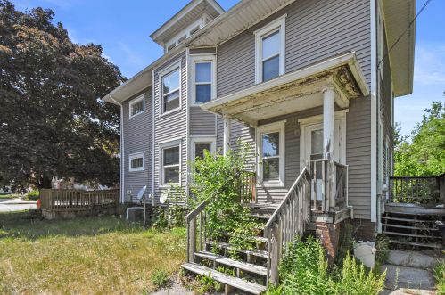 6441 22nd Ave, Kenosha, WI 53143-4851