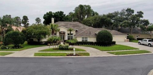 3618 Swans Landing Dr, Land O Lakes, FL 34639-4439