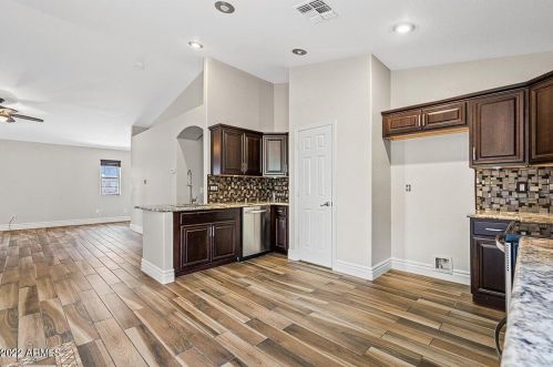 45752 Rainbow Dr, Maricopa AZ  85139-6950 exterior