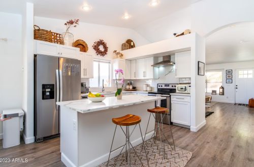 518 Quail Ln, Gilbert, AZ 85233-6809