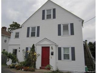 17 Willoughby St, Bristol, CT 06010-3551