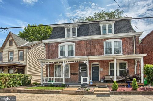 529 West St, Carlisle PA  17013-1965 exterior