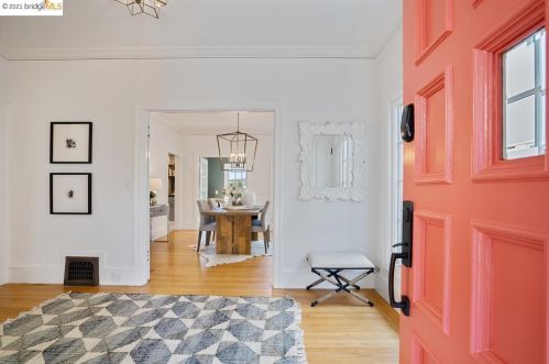 834 Calmar Ave, Oakland CA  94610-1731 exterior