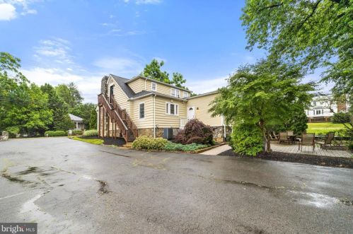 213 Loudoun St, Leesburg VA exterior