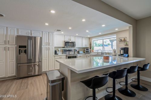 6522 Pershing Ave, Scottsdale, AZ 85254-3937