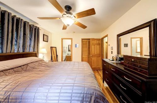 6 Sunset Dr, Monticello NY  12701-4500 exterior
