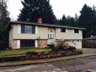 7400 Thiessen Rd, Portland, OR 97267-2201