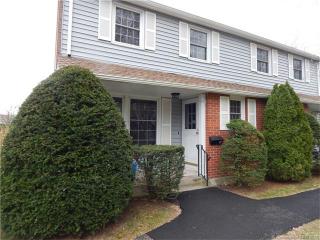19 Jackson Dr, Milford, CT 06460-7110
