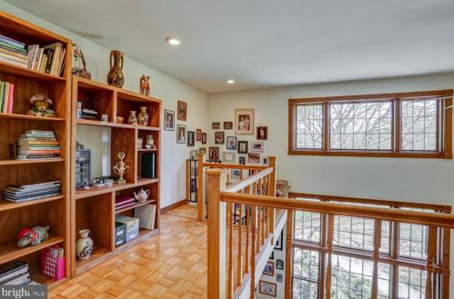 210 Hoernerstown Rd, Hummelstown PA  17036-9503 exterior