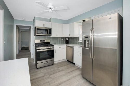 179 Benic Pl, Hawthorne NY  10532-1033 exterior