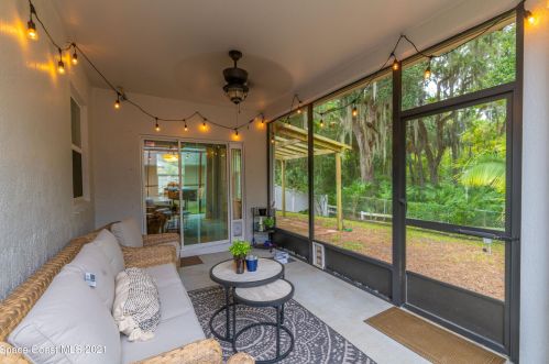 625 Breakaway Trl, Titusville FL  32780-7287 exterior