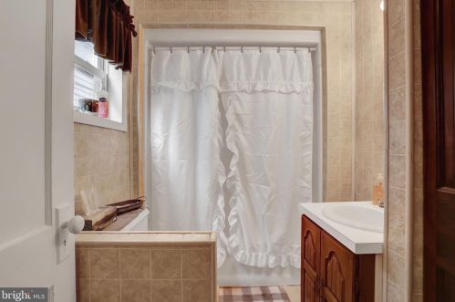 435 2 St, Lykens PA  17048-1301 exterior