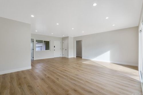 14021 Casimir Ave, Gardena CA  90249-2810 exterior