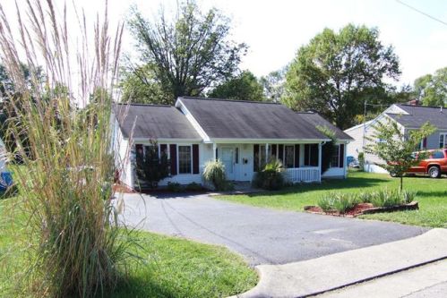 2724 Kennedy St, Roanoke, VA 24012-4442