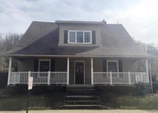 180 Lisbon St, Waynesburg, OH 44688-9339