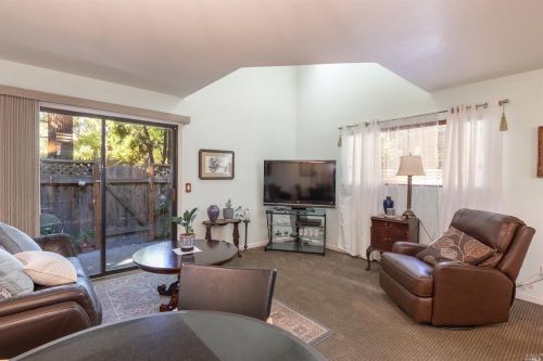 1971 Windmill Cir, Santa Rosa CA  95403-6934 exterior